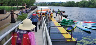 Resident-Canoe-Outting