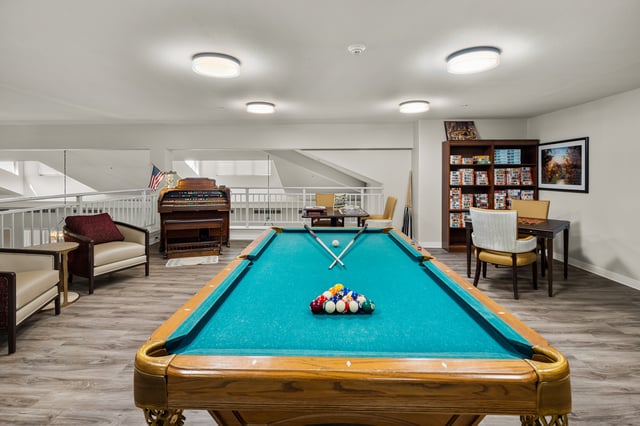 Rodgers-015 Game Area